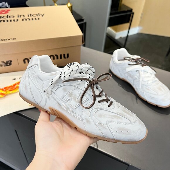 Miu Miu White and Brown Lace-Up Flats - Picture 2 of 5